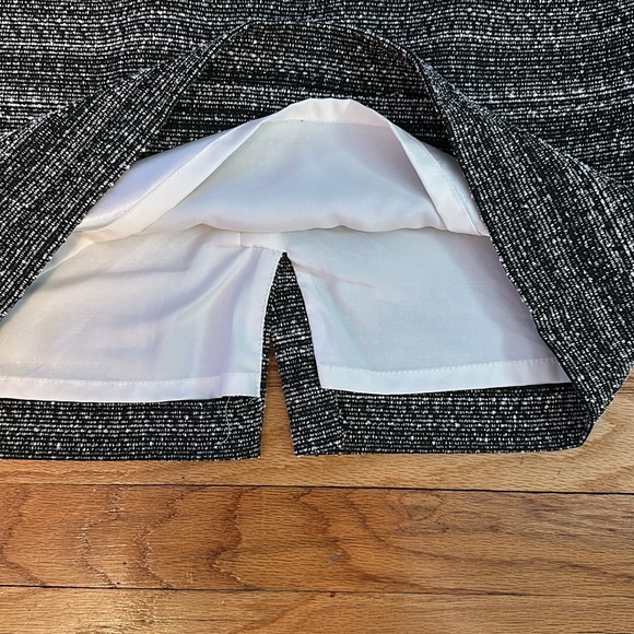 Antonio Melani Embroidered Tweed Dress Sz 10 - Picture 9 of 10